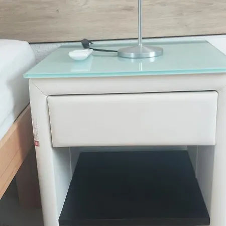 Apartment La Orquidea - Separate Entrance, Basic Bathroom